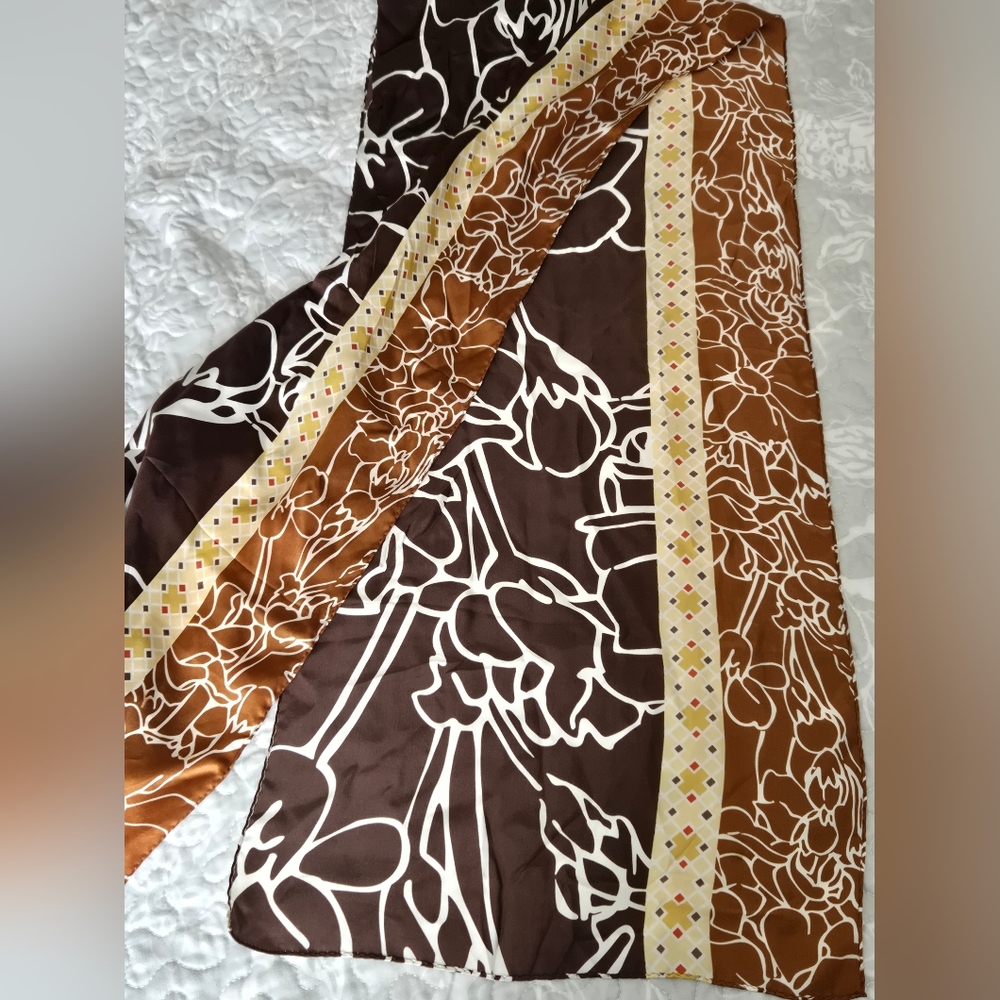 Anne Klein Scarf Beautiful Fall Colors 61"